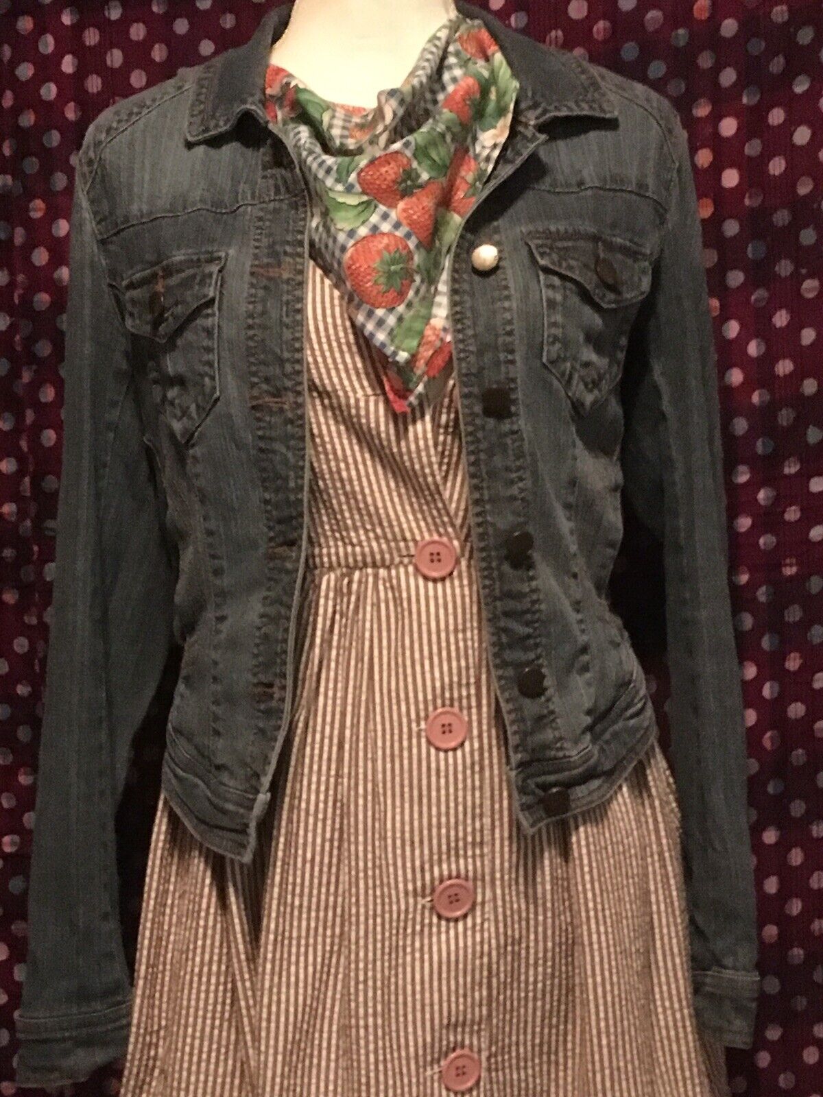 Tinseltown Denim Couture Junior's Sz Small Cropped Short Denim Jacket