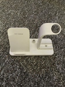 White Fast Charging Docking Station for Universal Smart Watch and Phone