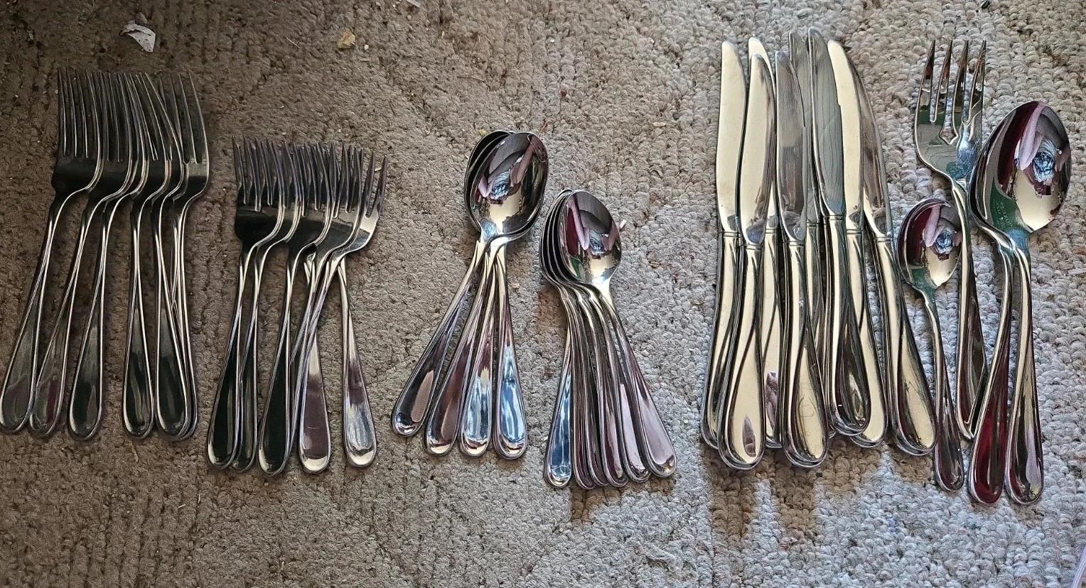 Oneida FLIGHT RELIANCE Stainless 18/8 Flatware 37 Pc Mixed Lot Spoons Forks