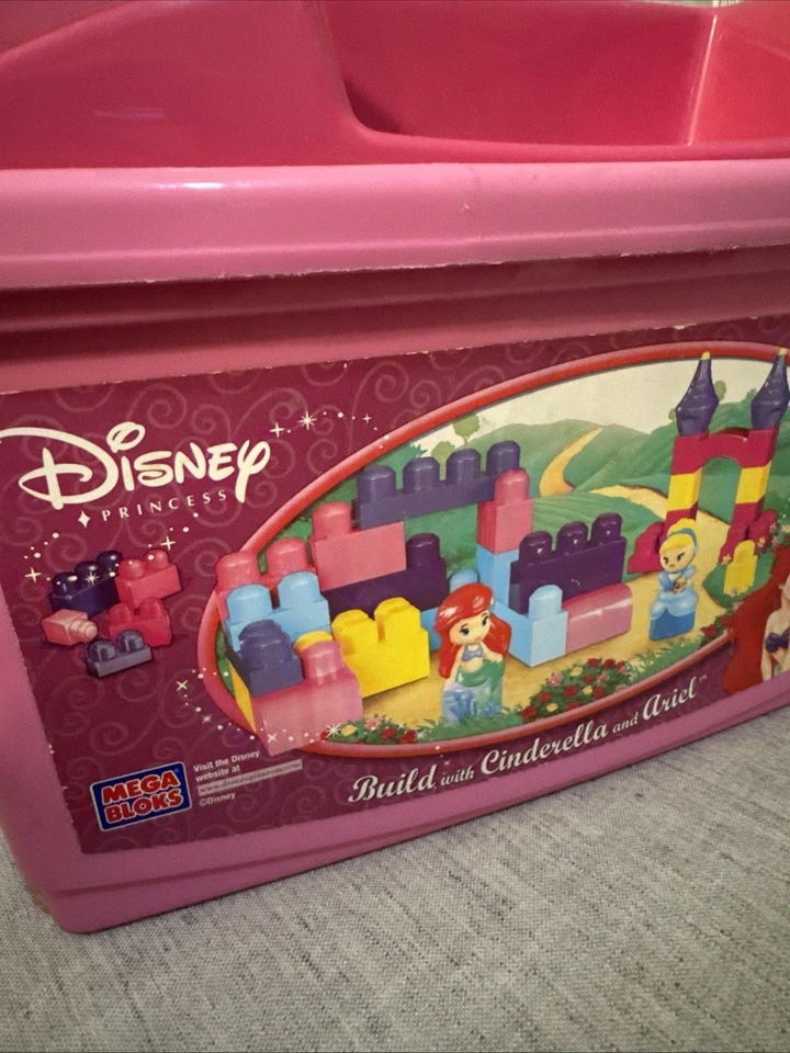 Mega Bloks Disney Princess Build With Cinderella And Ariel 30 Pc With Box - Image 2 of 4