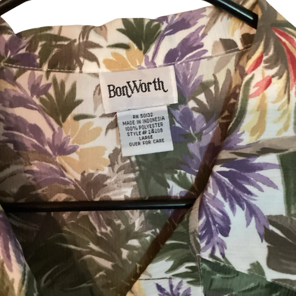 Женская блузка BonWorth размер L с цветочным узором на пуговицах с коротким рукавом - Изображение 4 из 4