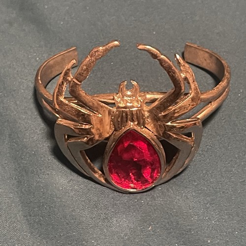 Gothic Spider Cuff Bangle Bracelet Large Halloween Look Goth - 第 1/3 張圖片