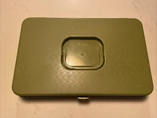 Vintage Green Plastic Wilson Wil-Hold Sewing Box & Thread Storage Case USA