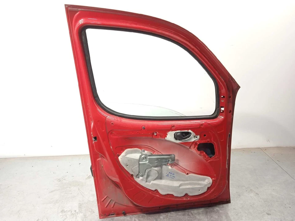 51847706 PUERTA DELANTERA IZQUIERDA / 7387038 PARA FIAT DOBLO CARGO 223 1.9 JT - Imagen 4 de 4