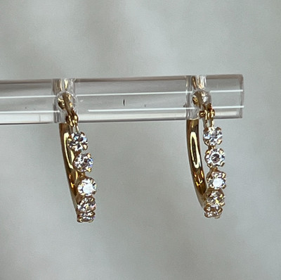 Bella Luce 10K Yellow Gold .90ct cubic zirconia Hoop Earrings NEW