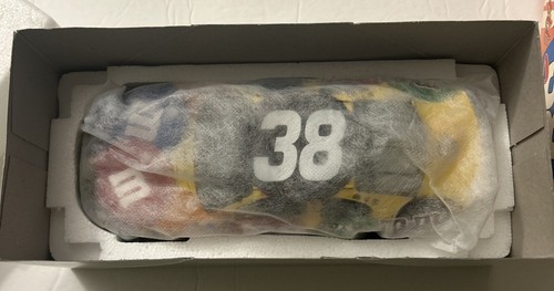 2004 Elliot Sadler #38 M&Ms Ford Taurus 1:24 Scale Stock Car Limited Edition - Picture 16 of 24