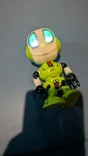 VEEKIIntelligent Robot Toys Green Tested Works. New Out Of Box.