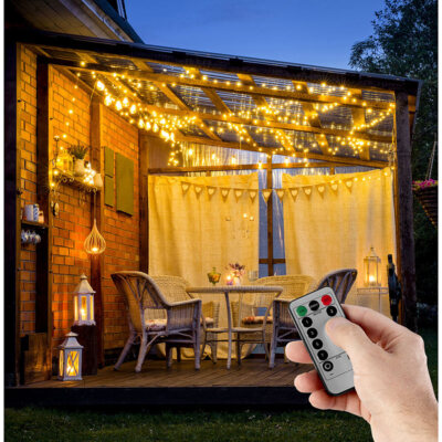 Lunartec Outdoor-Lichtervorhang, 300 LEDs, Fernbedienung, 3x3 m, warmweiß, IP44