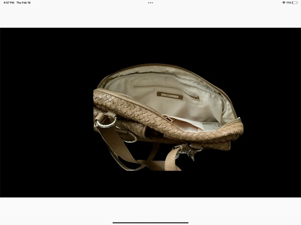 Elliott Lucca Genuine Soft Leather Handbag With Dust Bag - Image 4 of 4