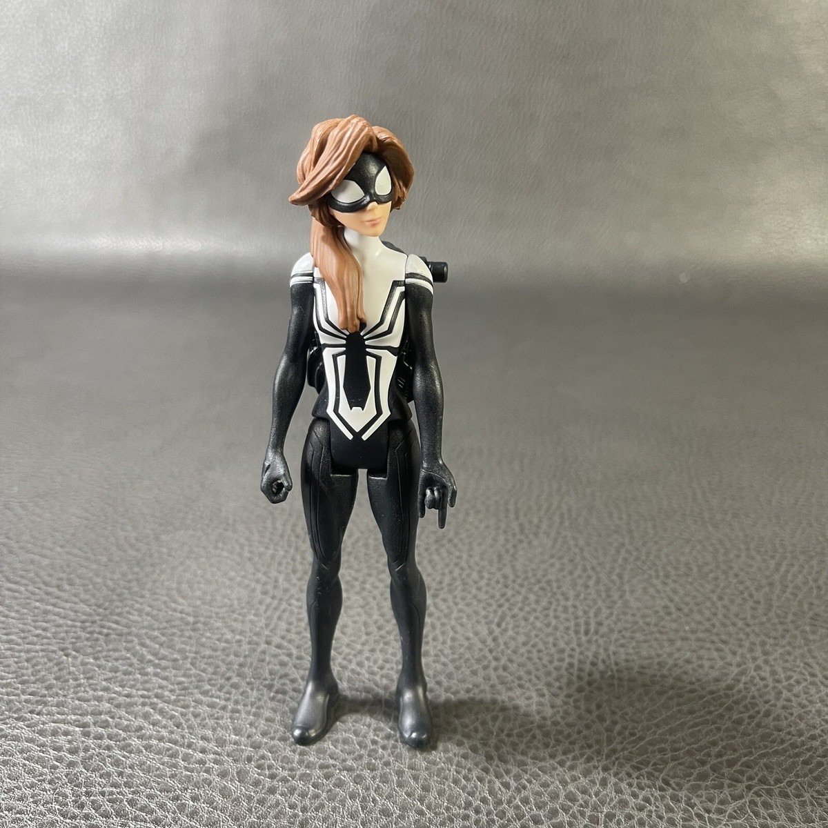 Spider-Girl Action Figure Marvel Spider-Man 5.5 Inch Blast Gear