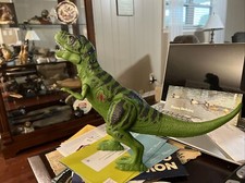 t-rex dinosaur toys lights up and roars