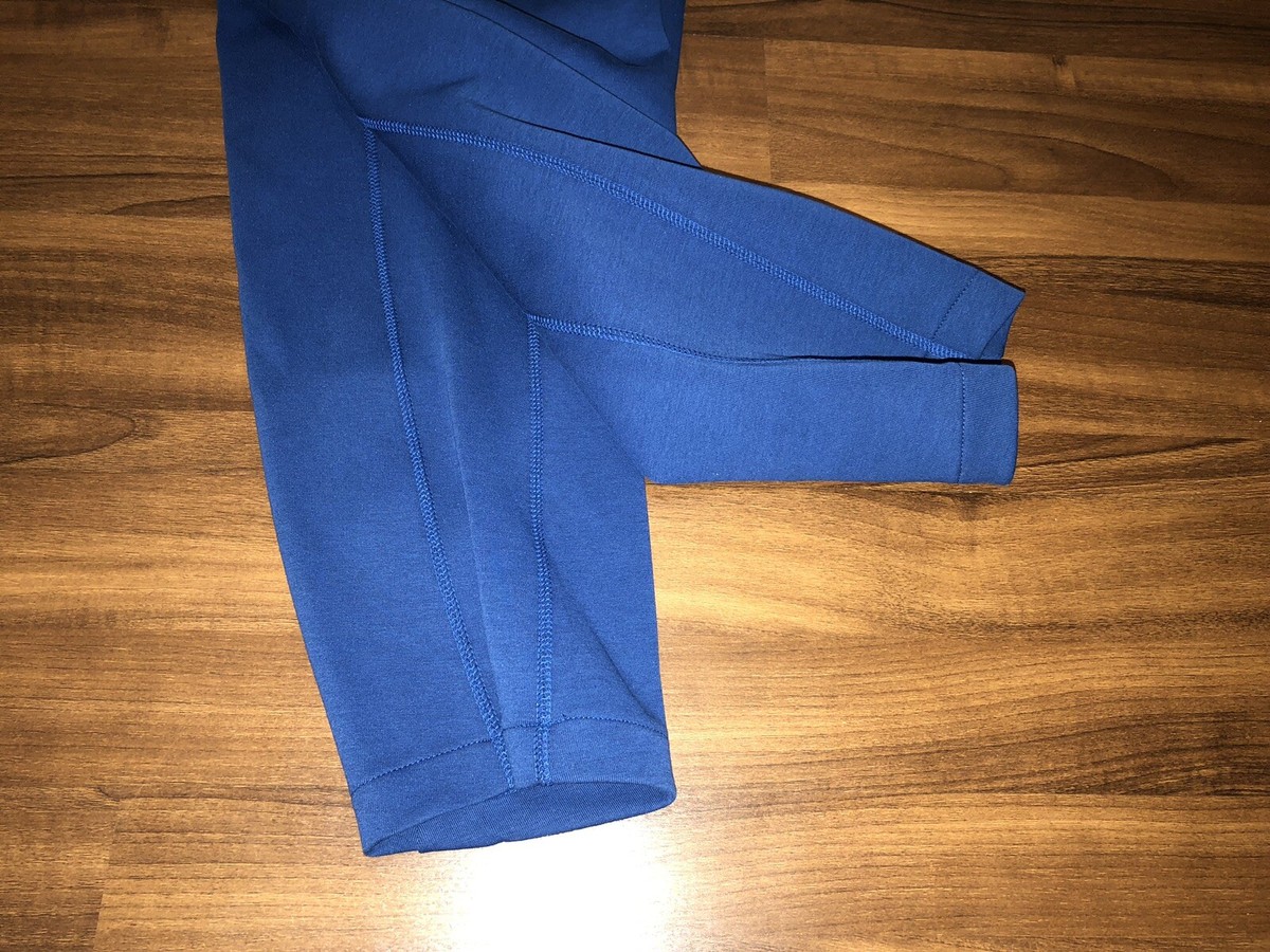 Nike FC Barcelona 2018/19 Tech Fleece Training Pants AH5463 Nike FC Barcelona 2018/19 Tech Fleece Training Pants AH5463