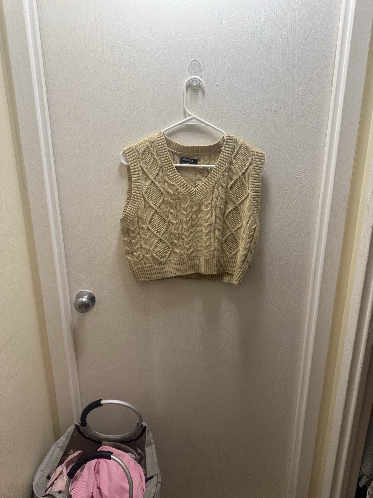RSQ Women's V-Neck Cable Knit Sweater Vest - Beige Size Small