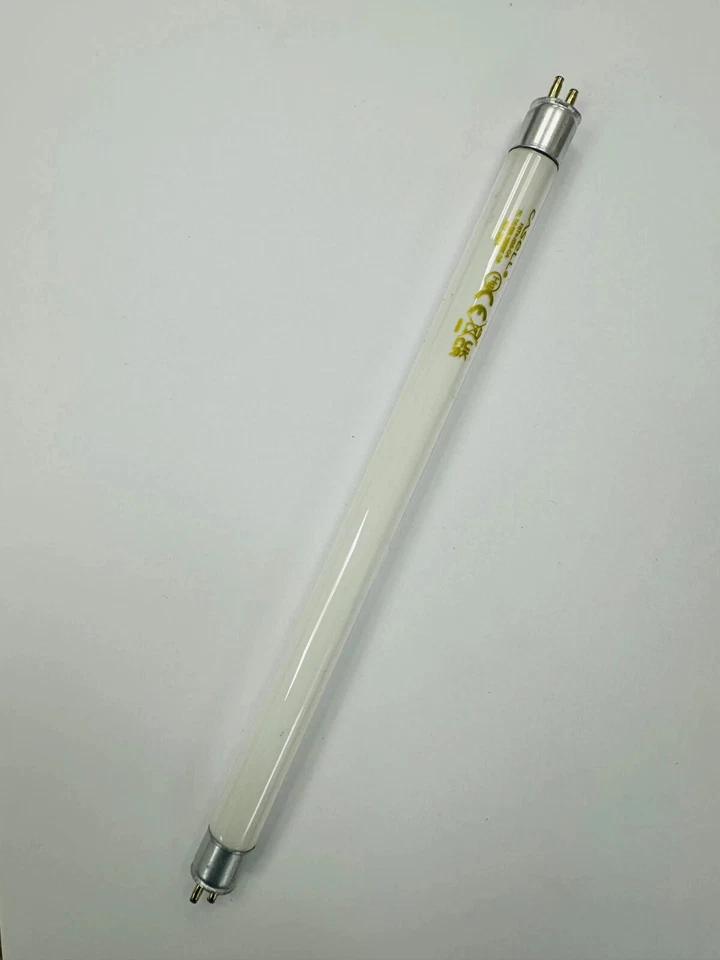 SYLVANIA WHITE FLUORESCENT LAMP 18W 135 590 MM FREE POSTAGE - Image 2 of 4