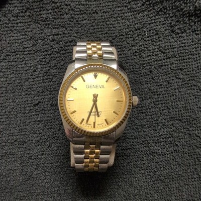 GENEVA 2 TONE WRIST WATCH CHRONOGRAPH 