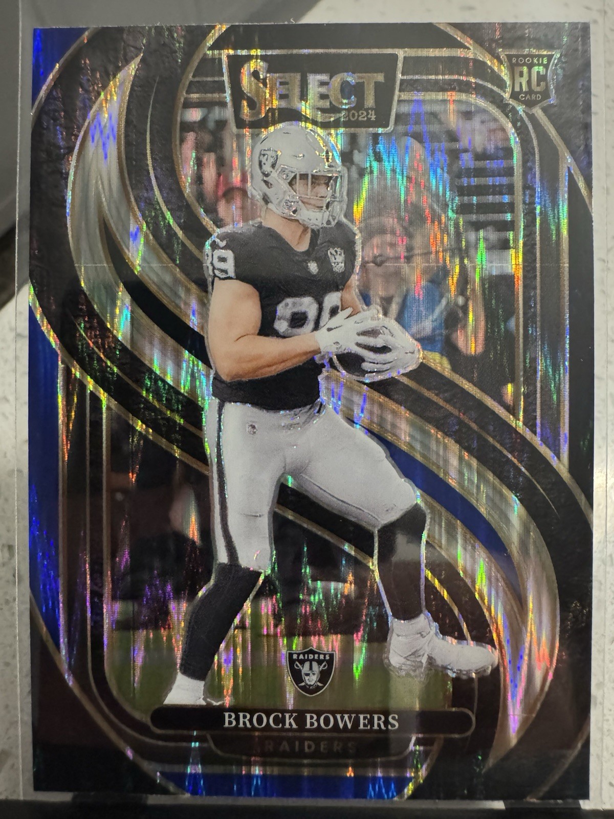 2024 Panini Select - Premier Level Brock Bowers #118 Black & Blue Shock Prizm...