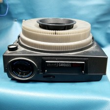 VTG Kodak Carousel 650H Slide Projector w Tray UNTESTED Missing Adaptor