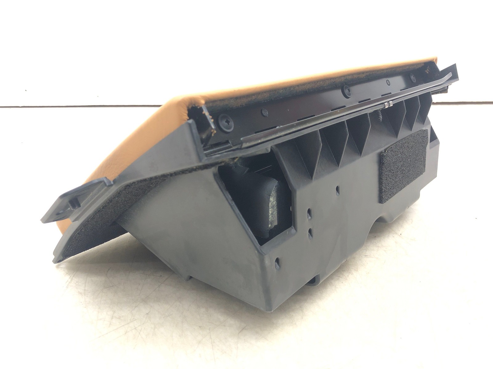 2010-2020 ASTON MARTIN RAPIDE DASHBOARD GLOVE BOX STORAGE COMPARTMENT SAHARA TAN