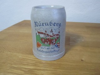 Bierkrug 0 25 Liter Nürnberg die Stadt der Reichsparteitage mit Hersteller