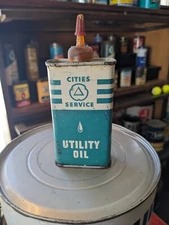 Vintage Original Cities Service All Metal 4 Ounce Utility Handy Oil Plastic Tip
