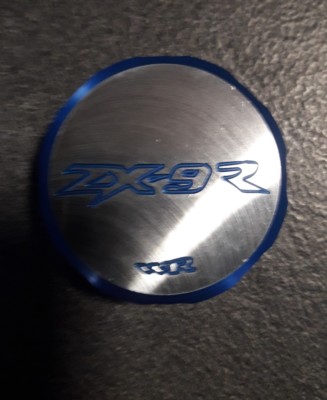 Bremsbelagdeckel Kawasaki ZX 9R blau eloxiert.