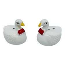 Ceramic Goose Duck Salt & Pepper Set Red Bowties Stoppers Emson Vintage Taiwan