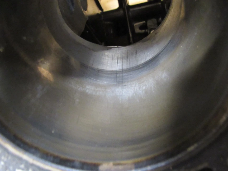 Juego de cilindros de cárter de motor Suzuki Cavalcade GV1400 1987 Foto 3 de 4