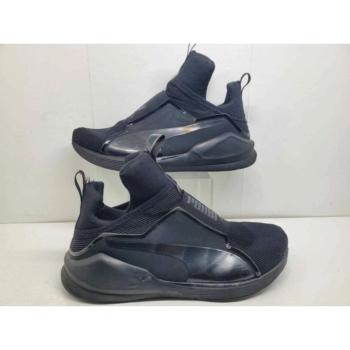 Black top puma fierce