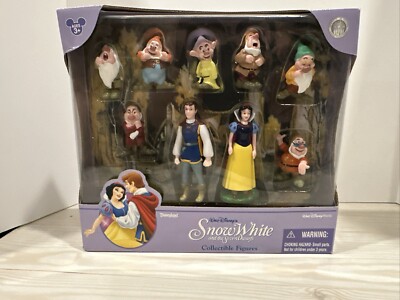 Disney Snow White and the Seven Dwarfs Collectible Figures