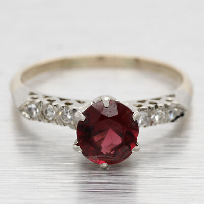 Antiker Art Deco ovaler Granat Verlobungsring mit Diamant Akzenten - 14 Karat Gold