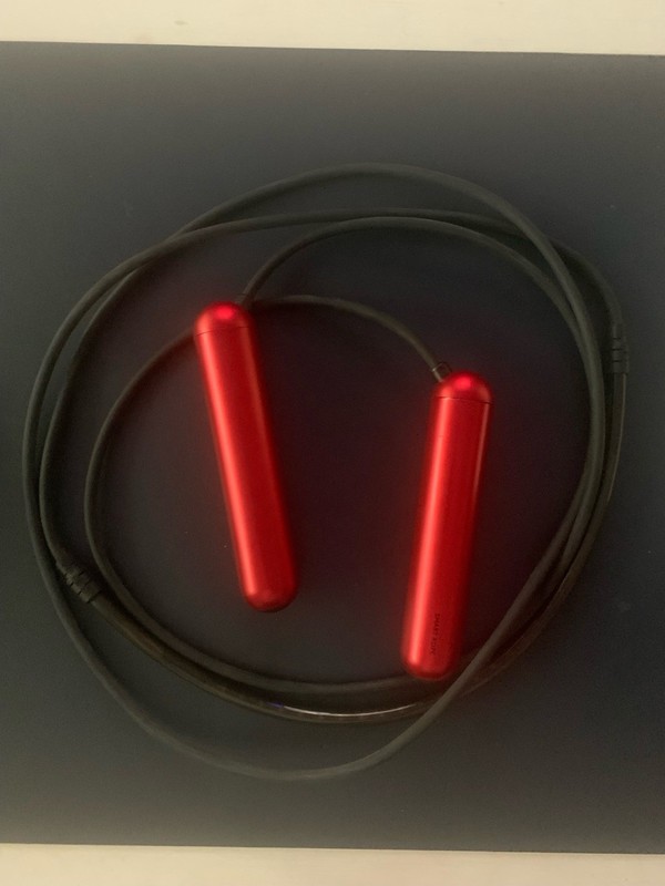 TANGRAM smart jump rope, Bluetooth, Red. Never used