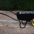 Foto 6 di 56