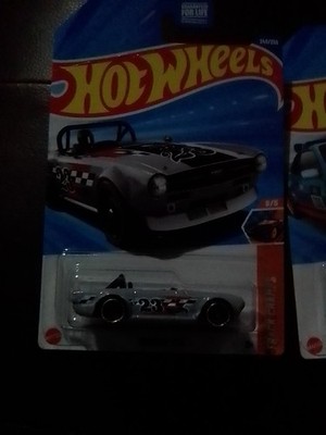Hot Wheels 1:64 Mars Perseverance Rover Diecast Vehicle