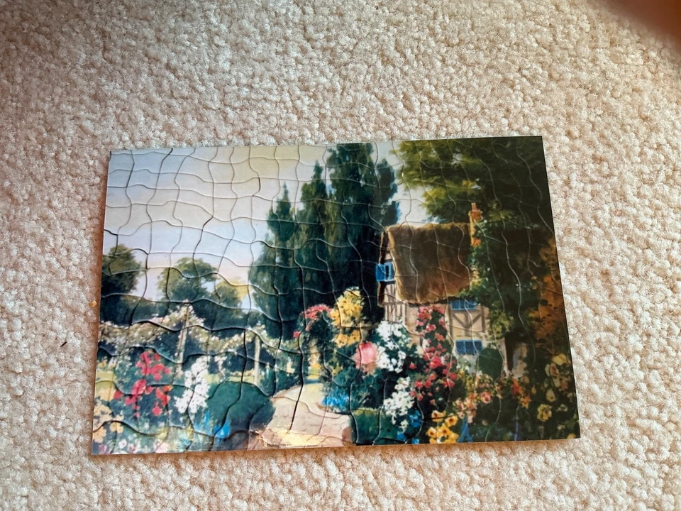  “House and Garden” by Huntley 1930s Tuco Picture Puzzle Original Box Complete - Image 4 of 4