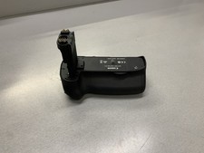 Canon BG-E11 Battery Grip for EOS 5D Mark III 5DS  5DS R