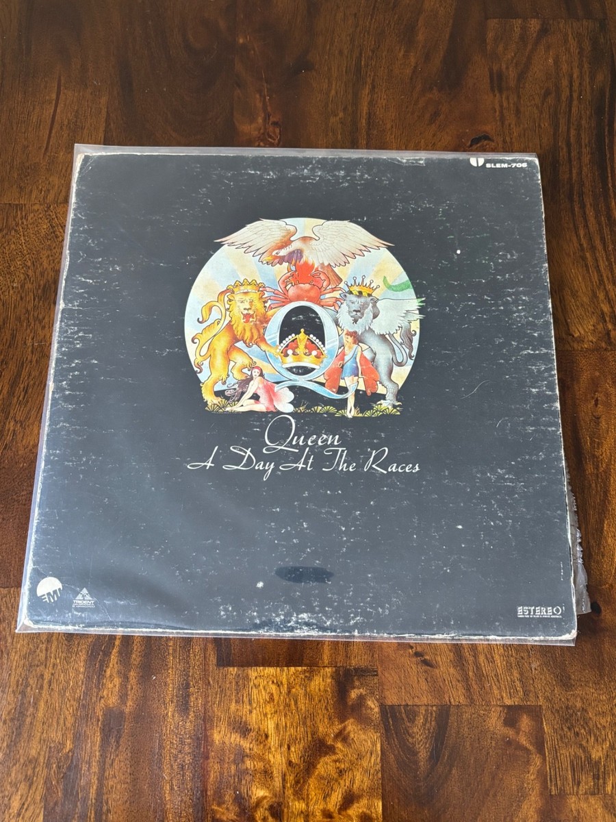 QUEEN - A DAY AT THE RACES - 1976 MEXICAN LP GATEFOLD ROCK SLEM