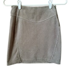 Lululemon Scuba High Rise Mini Skirt Sz 2 Taupetastic Ribbed Athletic Leisure