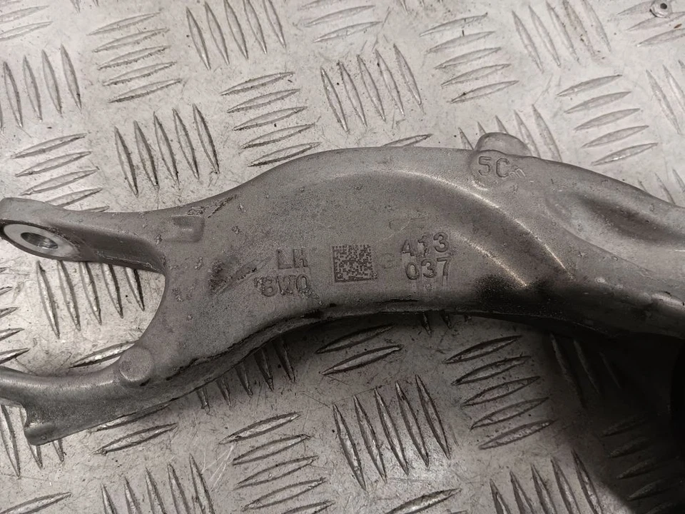 Audi A4 S4 B9 8W 2021 Left  front shock absorber with spring ATV89417 - Image 4 of 4