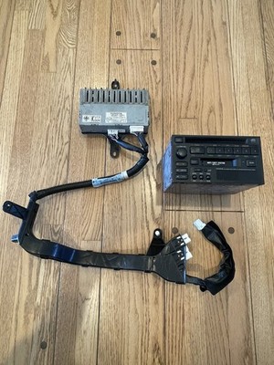 1993-1996 MKIV MK4 SUPRA USDM OEM Radio/Stereo head unit w/ harness & amplifier