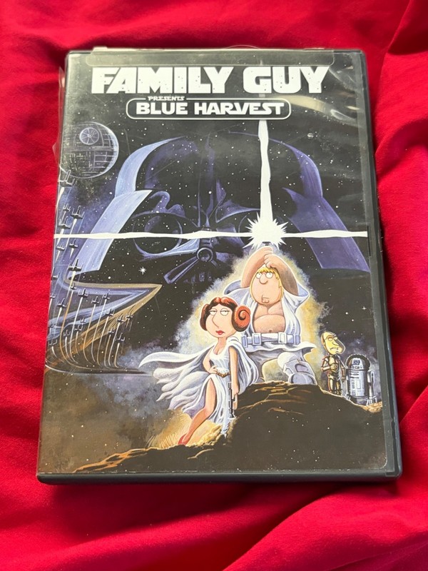 Family Guy: Blue Harvest - Comedy Movie - Seth MacFarlane - Barely Used