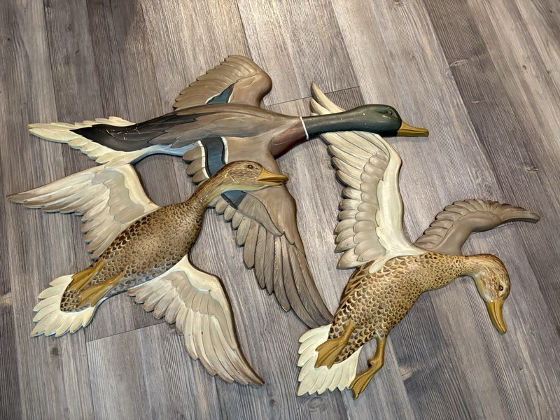 MCM Wall Hanging SYROCO Molded Wood Flying Geese & Mallard Wall Hanging