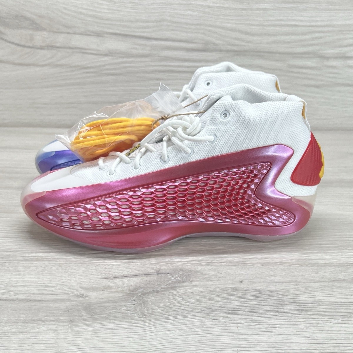 Men's Size 9 Adidas AE 1 McDonald's All-American Basketball Shoes