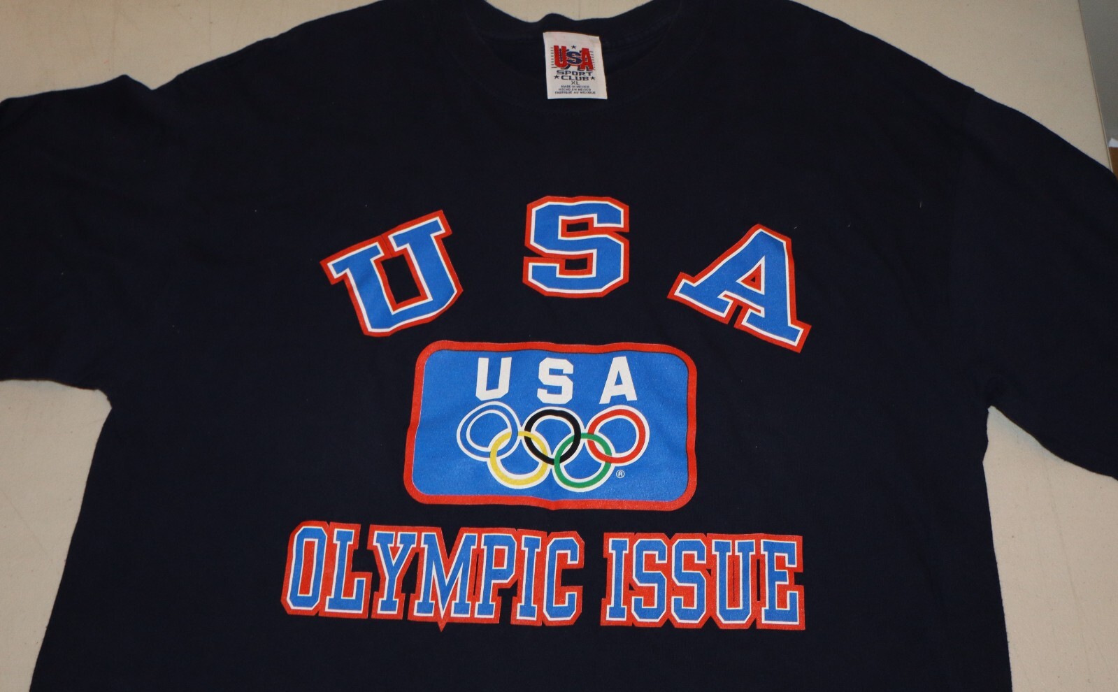 USA Sport Club Olympic Issue Rings Logo T Shirt Size XL EUC