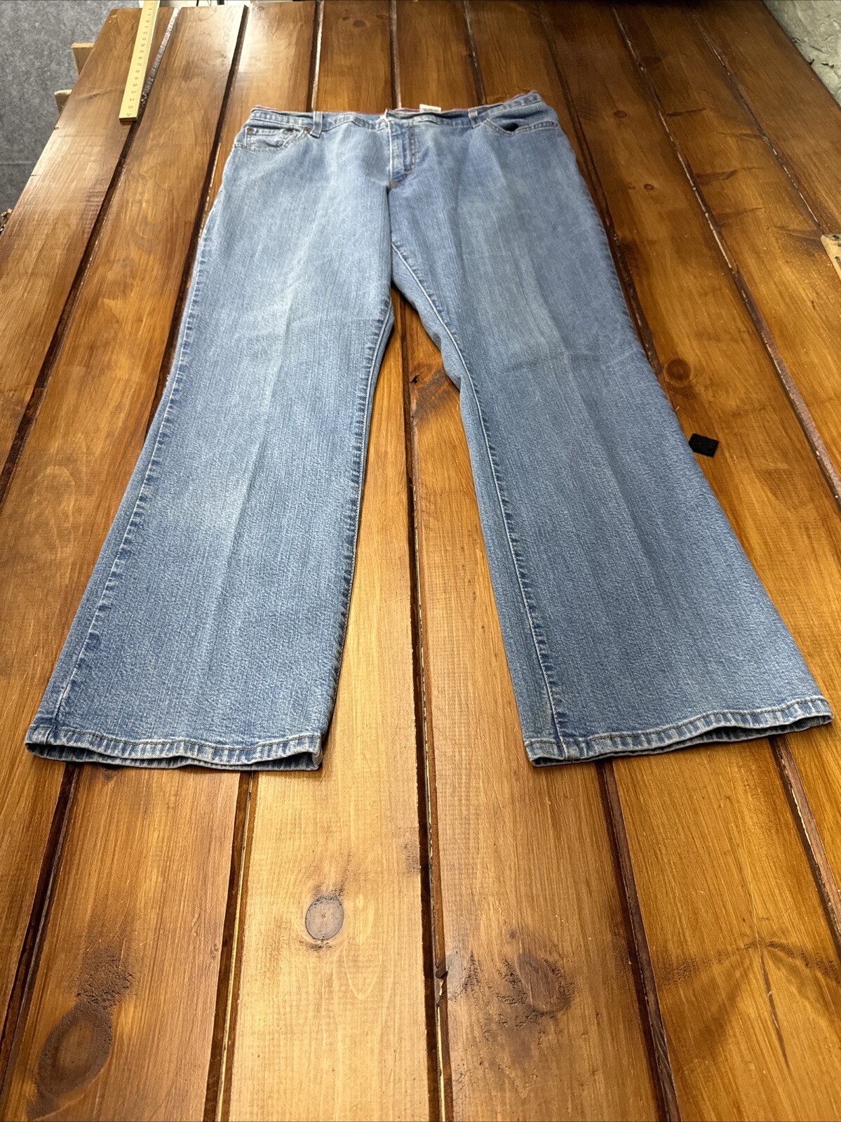 VINTAGE womens LEVIS 550 RELAXED BOOT CUT STRETCH blue jeans 16 M