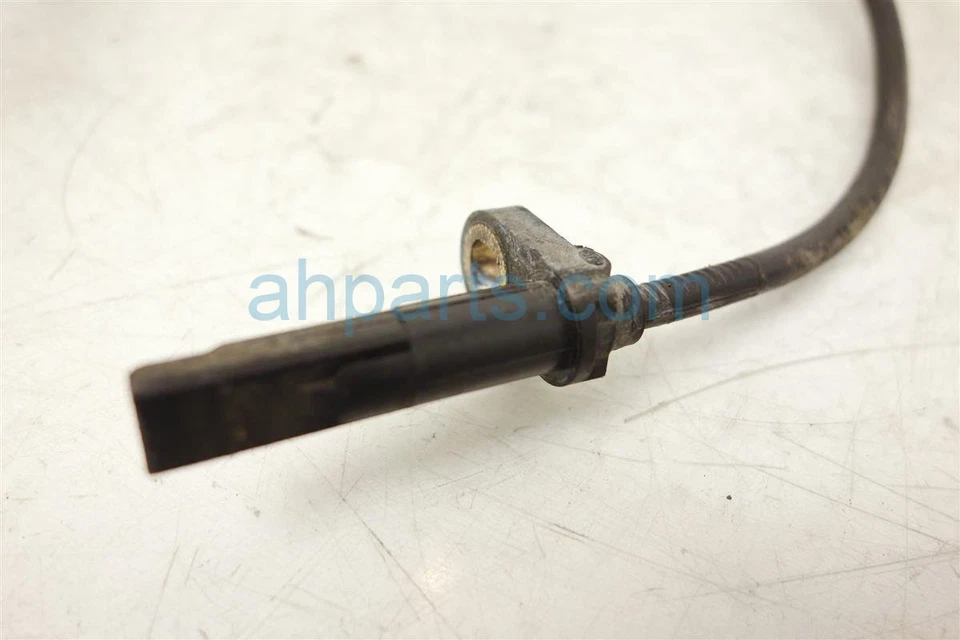 Sensor antifreno ABS rueda delantera Infiniti M45 2006-2010 tracción delantera 47910-Eg000 Foto 3 de 4