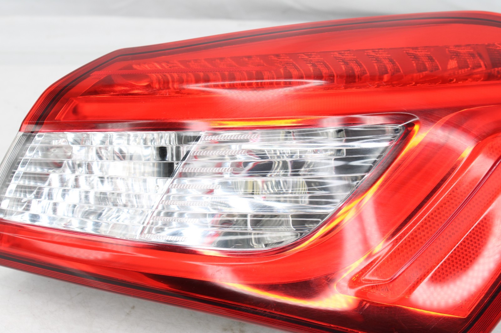 🚀 2014-2017 Maserati Ghibli Right Passenger Side Outer Taillight Lamp OEM 60K
