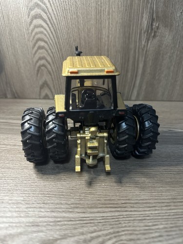 Gold Chase 1/32 Limited Edition John Deere 4440 w Cab & Rear Duals No Box - Picture 5 of 9