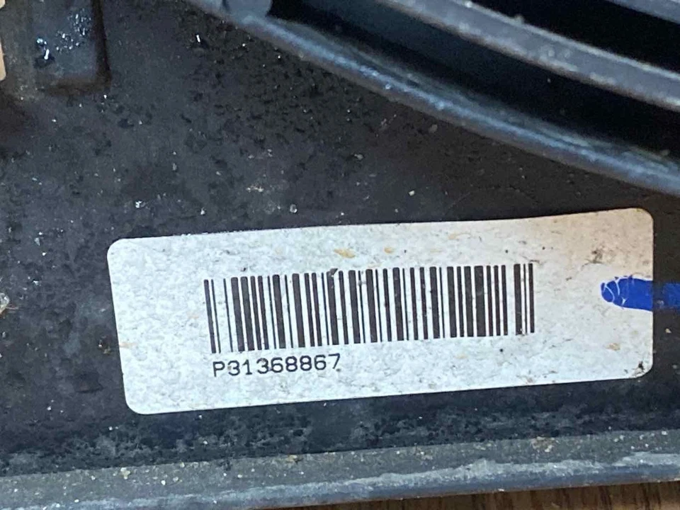 Motor de refrigeração do motor conjunto de ventilador único 31368867 compatível com 2015 - 2018 VOLVO S60 2.0L - Imagem 4 de 4