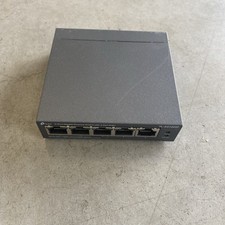 TP-Link TL-SG1005P Netzwerk Switch 5-Port Gig...