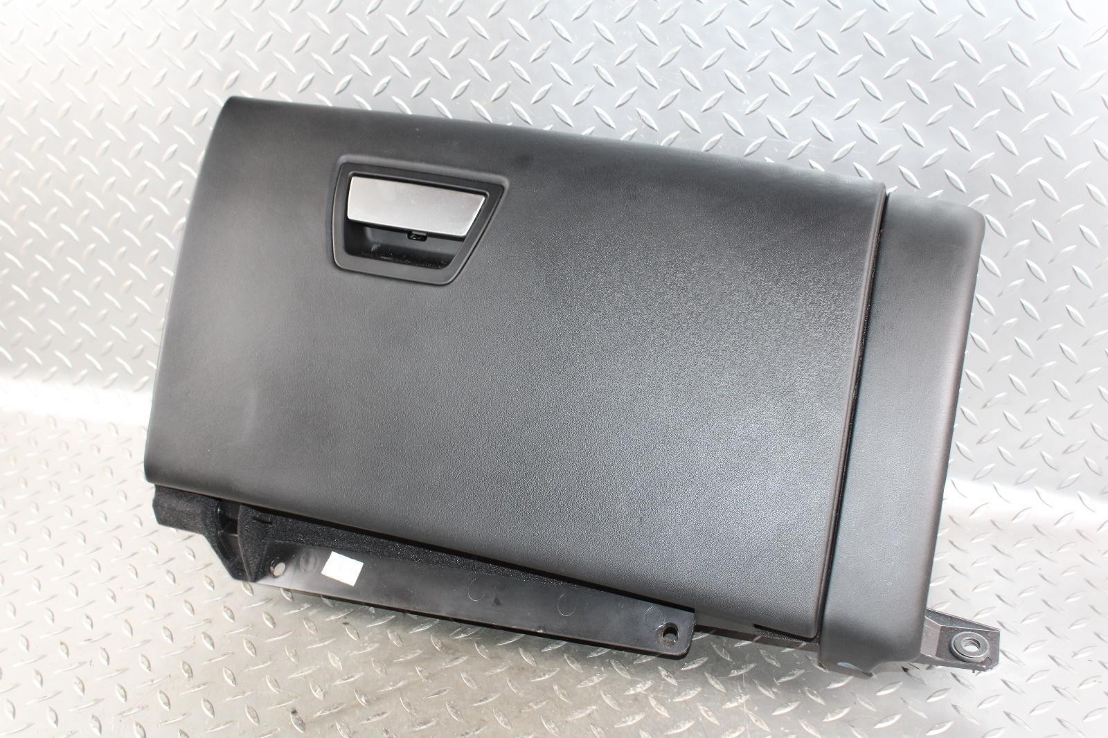 14-20 Ghibli Black Dashboard Dash Passenger RH Glovebox Glove Box Bin OEM OE WTY